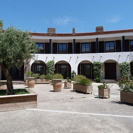 Logis Hotel Restaurant Le Top Du Roulier Capendu Exterior foto