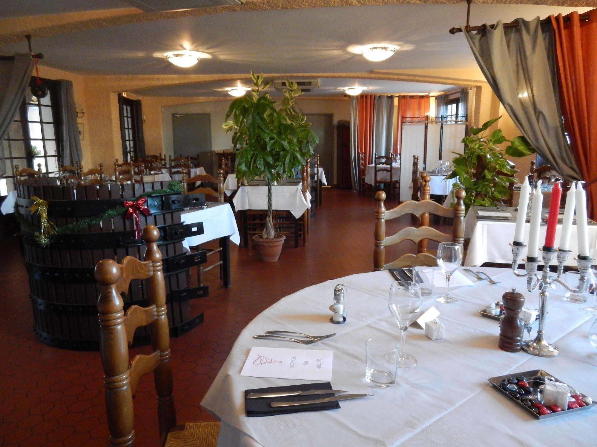 Logis Hotel Restaurant Le Top Du Roulier Capendu Exterior foto